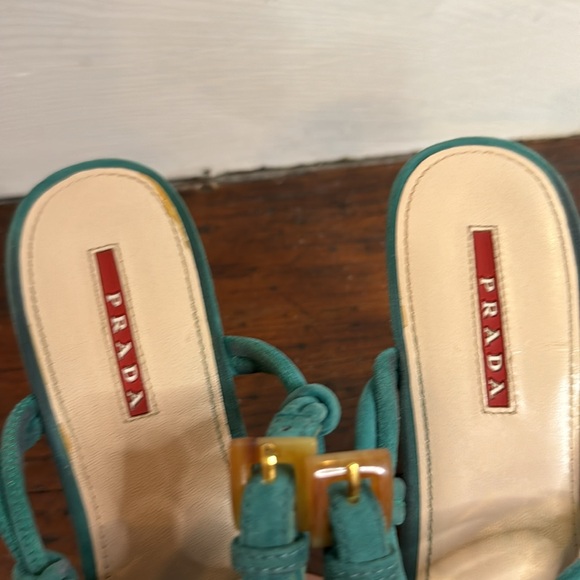 Prada turquoise suede sandals with jute base. - Picture 4 of 6